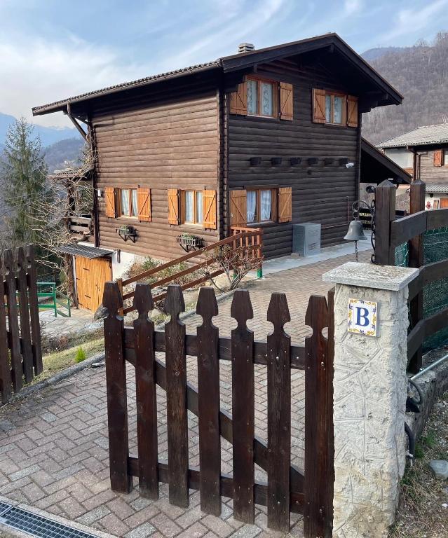 Home Chalet Aledia: casa vacanze in montagna Italia-Piemonte
